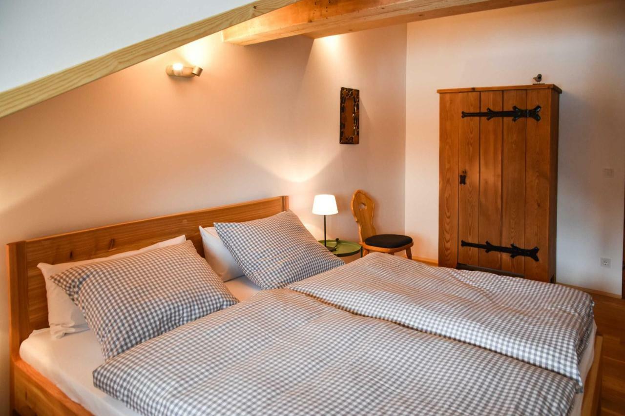Spitzing Lodge Ferienwohnungen - Wanderparadies In Den Bergen ชปิตซิงซี ภายนอก รูปภาพ